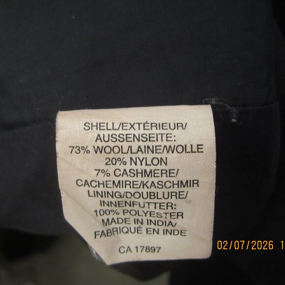 GAP Coat - Picture 6 of 6